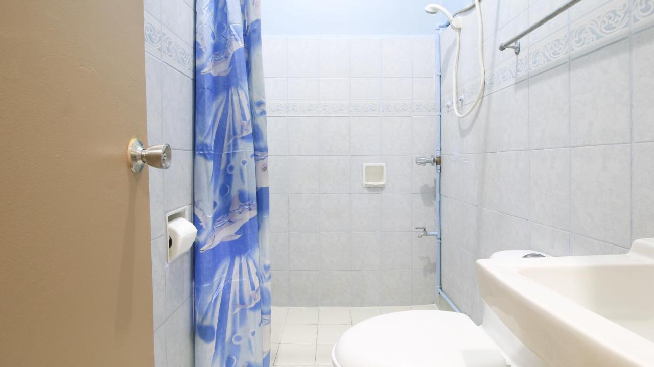 Reddoorz @ Kassel North Caloocan Exterior foto